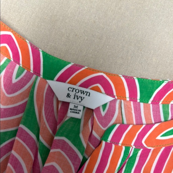 Crown & Ivy Colorful Geometric Sleeveless Top - Picture 3 of 3